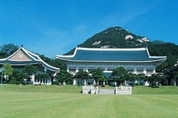 靑 정책실장 김상조·경제수석 이호승