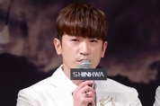 성추행 혐의 이민우 '신고 취하'