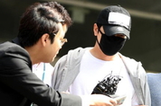 '성폭행 혐의' 강지환 검찰 송치